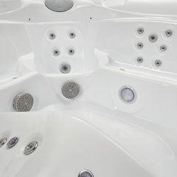 Гидромассажный спа-бассейн AquaVita 2002 Pro